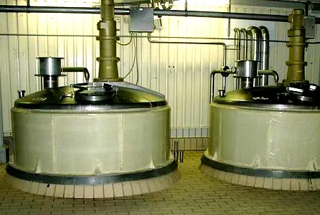 Two vessels finished with FiberTec